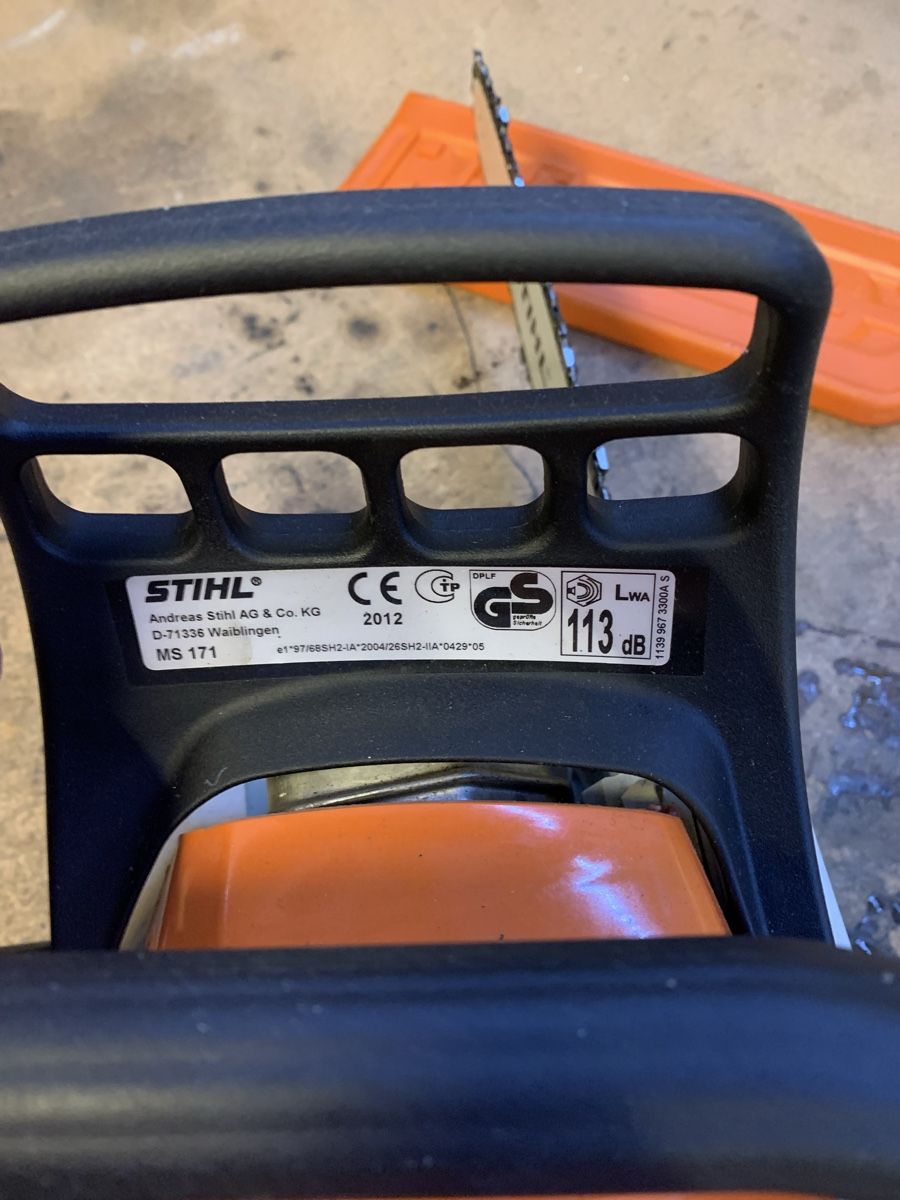 Stihl Scies: Sthil ms 171 – Défectueux à Liestal par num_xp75 2