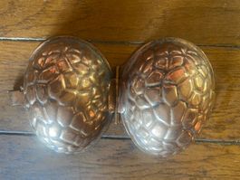 Ancien Moule chocolat œuf 10cm