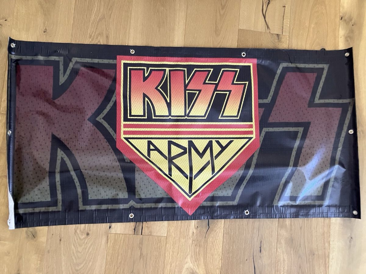 Altro: Kiss band blache – Nuovo (secondo la descrizione) da Bettwiesen venduto da Jumpingfox