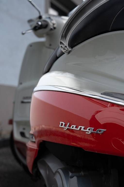 Scooter: PEUGEOT Django 125 Evasion – Usato da Nyon venduto da Ncmd 3