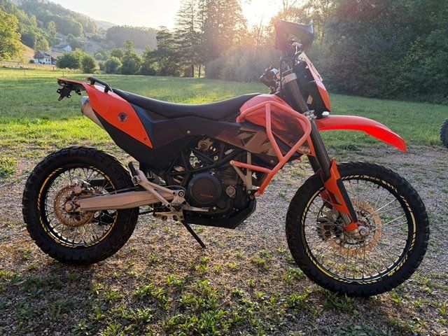 KTM Enduro: 690 Enduro – Difettoso da Ramiswil venduto da cor_5qml 1