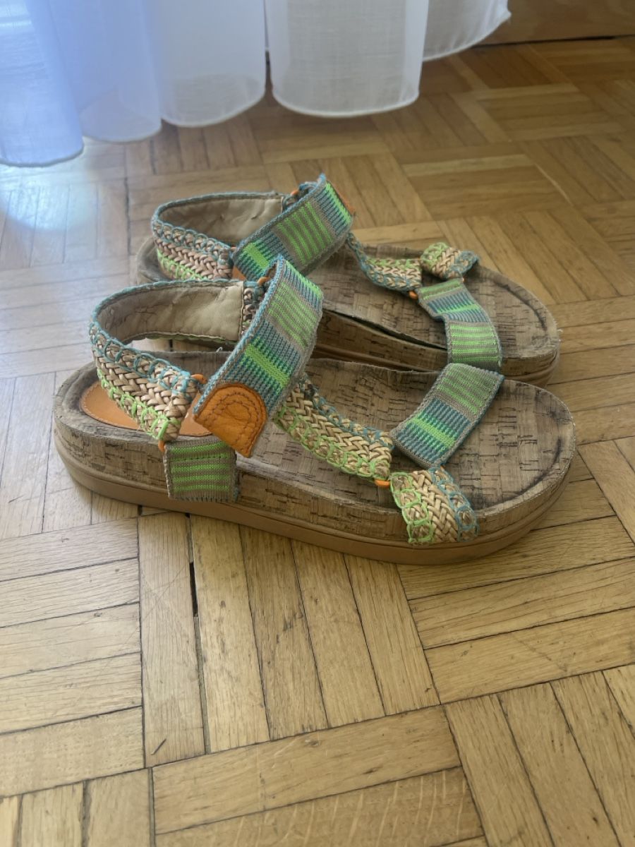 Damenschuhe: Sandals  – Gebraucht aus Zug von kar_vq6b 1