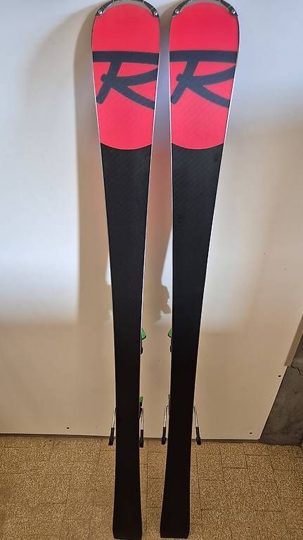 Rossignol Skis: Rossignol Ski 157 – D'occasion à Haslen AI par Merida33 1