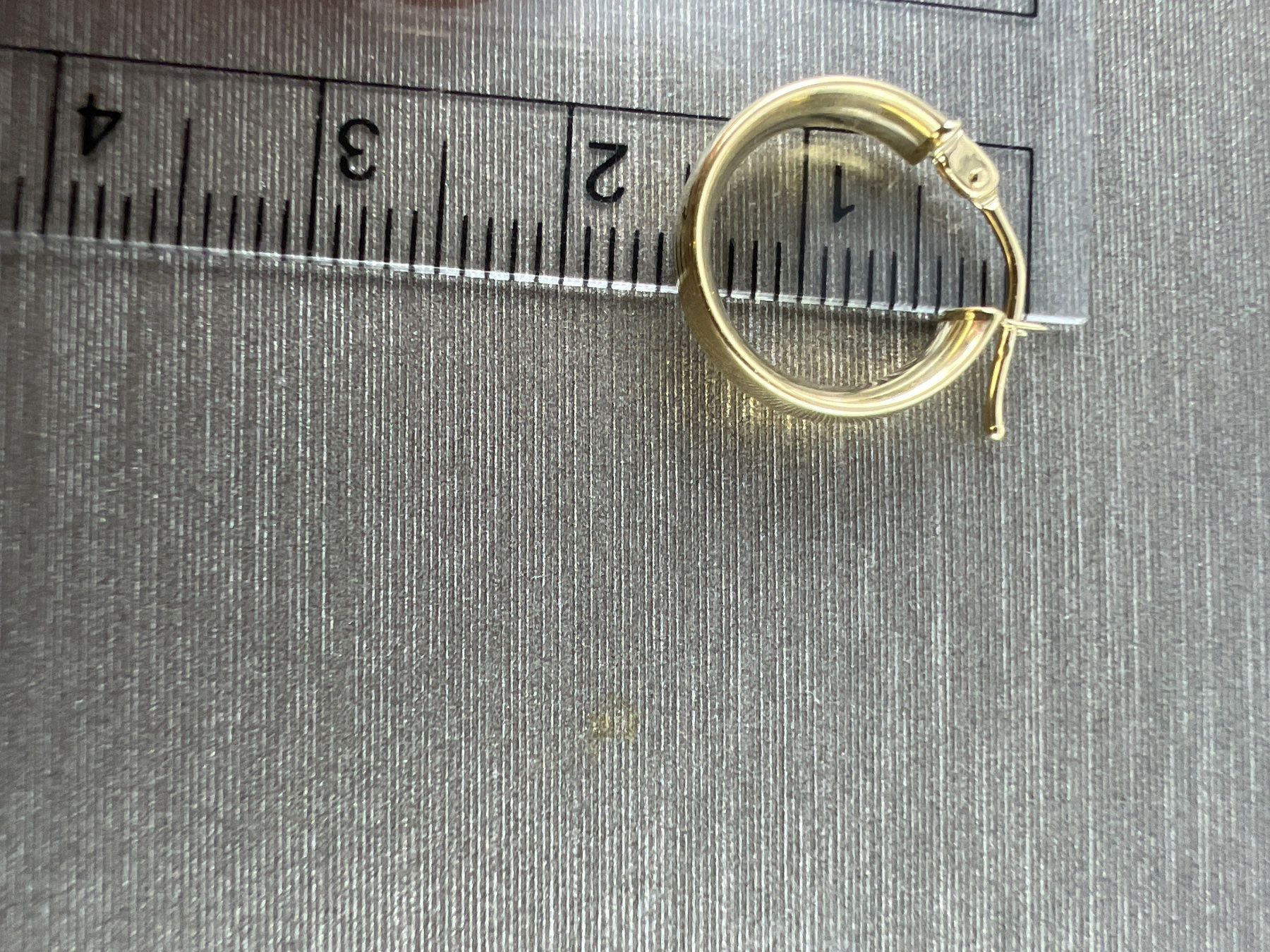 Ohrringe & -stecker: Creolen 750 Gold – Gebraucht aus Niederuzwil von leo_8857 3
