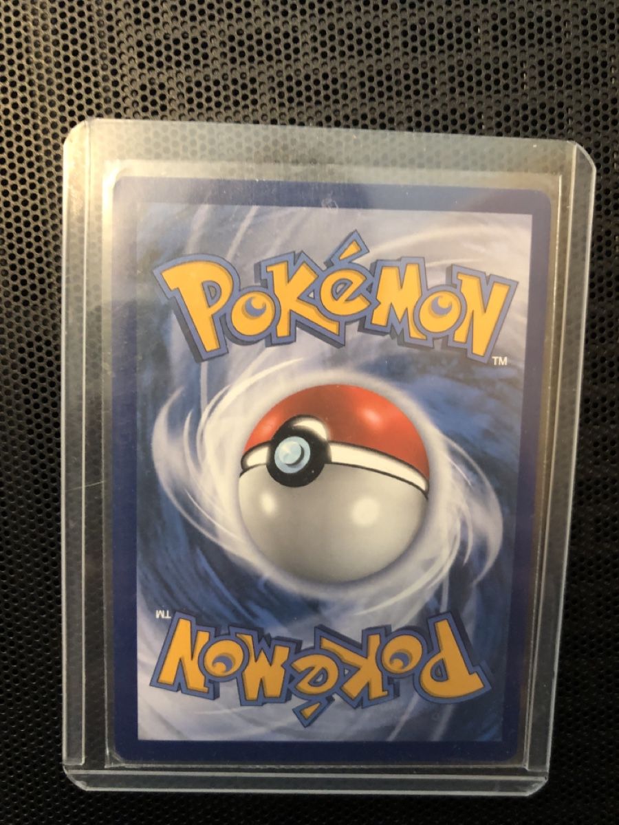 Pokémon Carte collezionabili: Glaceon VMAX 209/203 – Nuovo (secondo la descrizione) da Sissach venduto da Quentinfoggetta 1