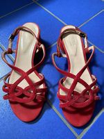 Sandales cuir velours rouge safran t.37