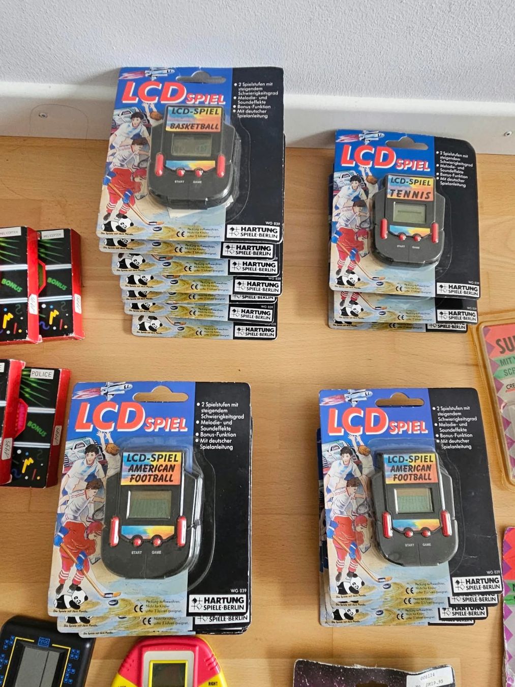 Consoles: Handheld und Lcd Spiele – D'occasion à Ruswil par Ileu 4