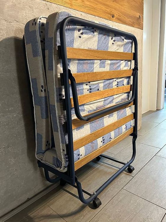 Bett, Kinderbett klappbar Kaufen auf Ricardo