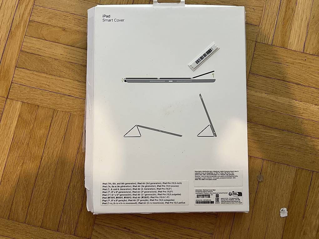 Coques & Sacs: Schwarzes Cover iPad 6 und 7 Gen – D'occasion à Zürich par gio_c7wd 1