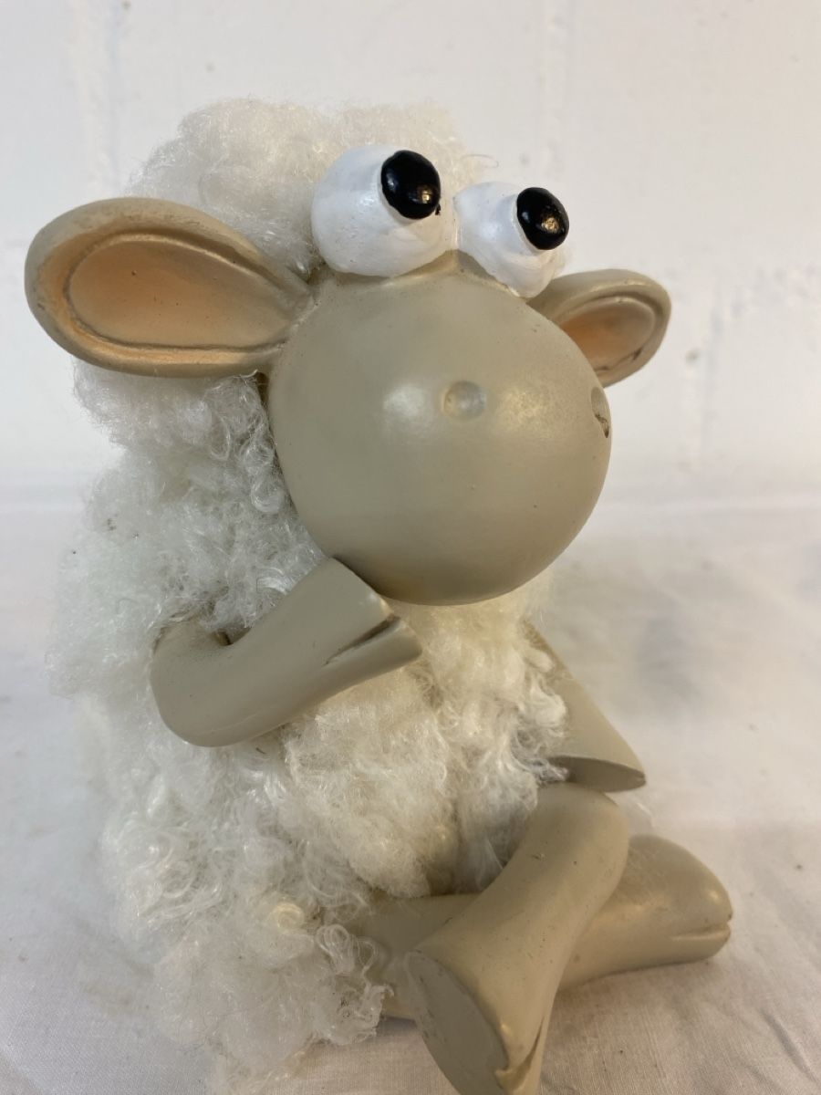 Tutte le decorazioni: Süsses Schaf Figur Deko Vintage – Usato da sursee venduto da trilli-tralli 9