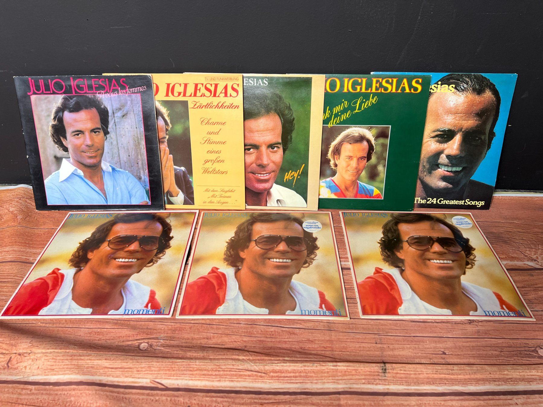 Dischi in vinile: Julio Iglesias - Schallplatten  sammlung – Usato da Bellinzona venduto da CarpiFotoSA