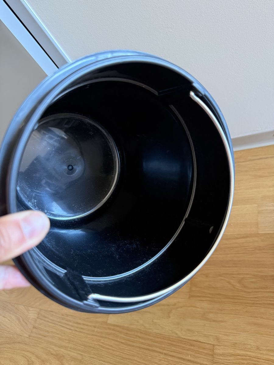 Ikea Poubelles: Ikea Abfalleimer  – D'occasion à Winterthur par ivule2000 3