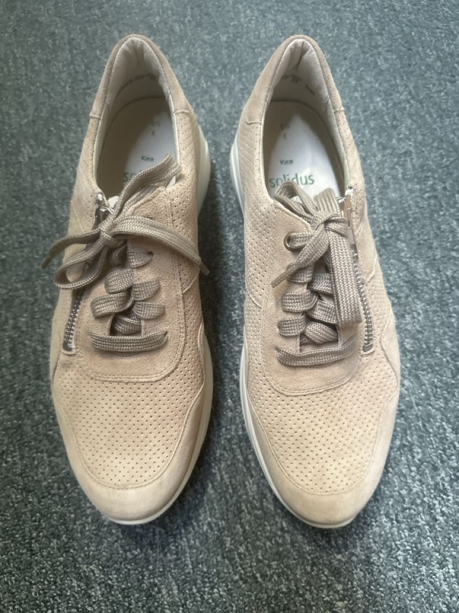 Scarpe da donna: Solidus Halbschuhe Neu Gr 39.5 – Nuovo e nell'imballaggio originale da Baltschieder venduto da YmroBe 1