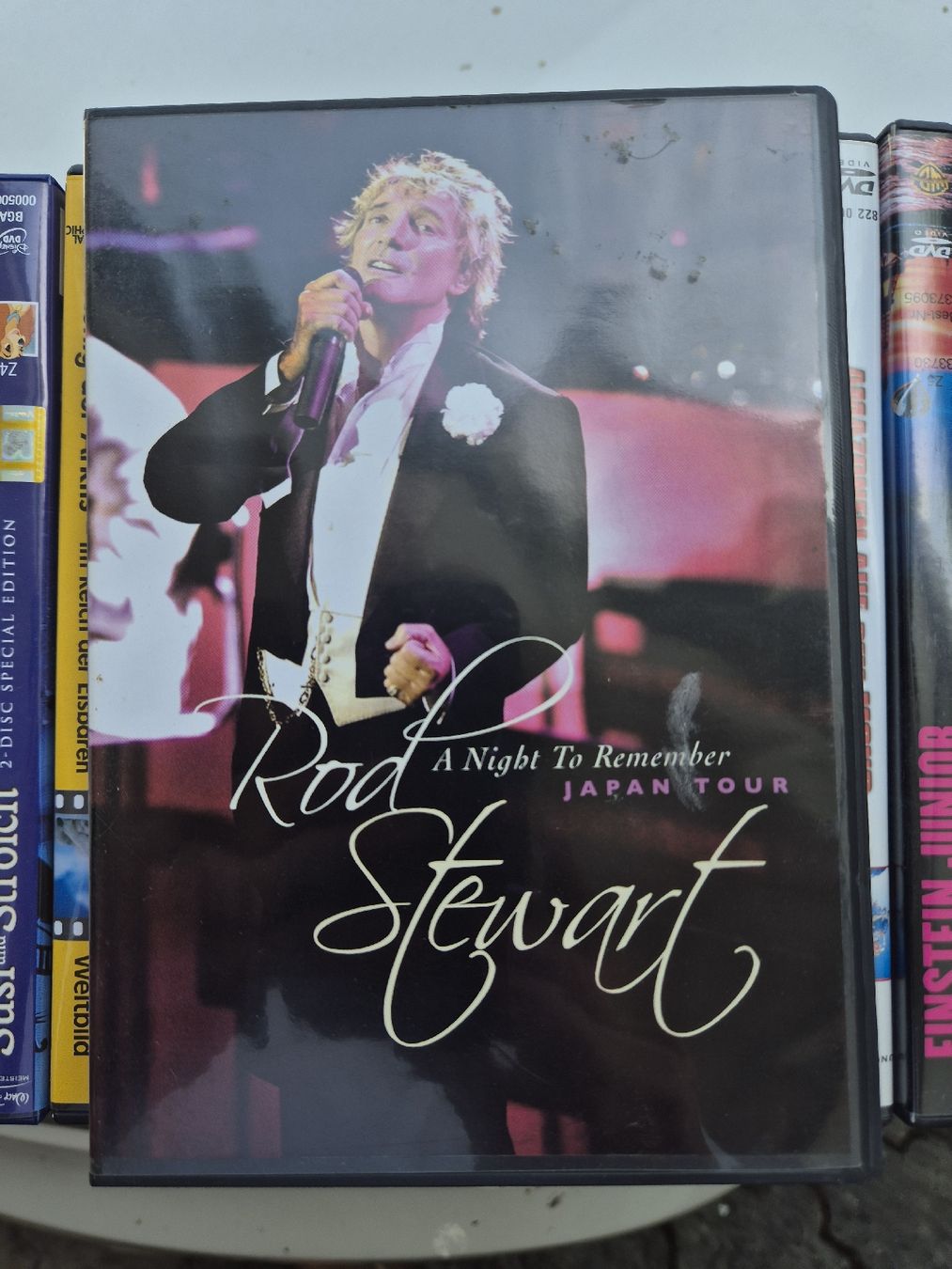 Alle DVDs: Kiste DVD – Gebraucht aus Zweisimmen von Kleindietwil 1