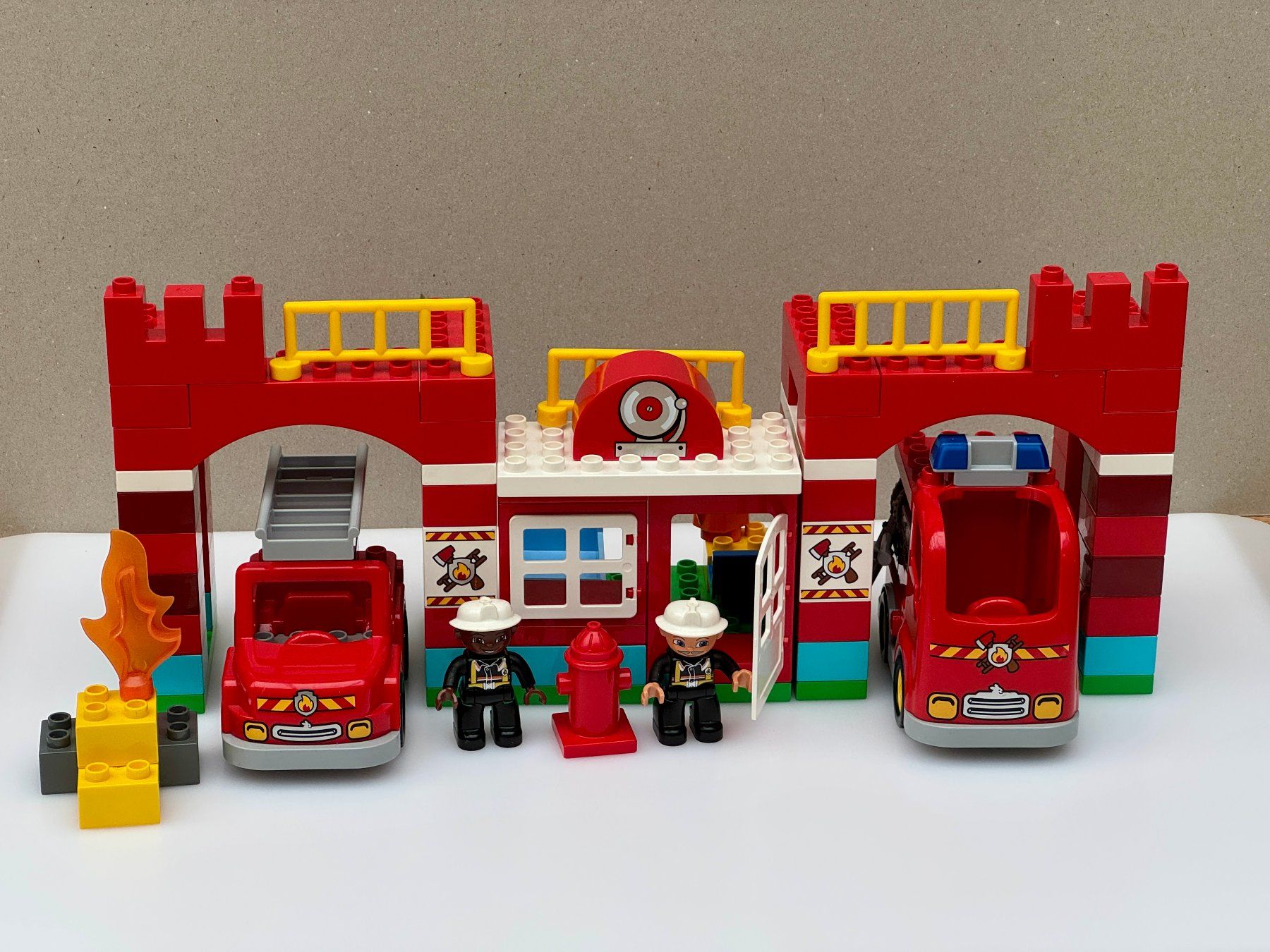 Lego Kit di costruzioni: Duplo Feuerwehrstation 10593 – Nuovo (secondo la descrizione) da Frauenfeld venduto da ufu_7bdg