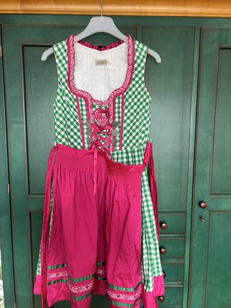 Dirndl Landhaus EUR 40