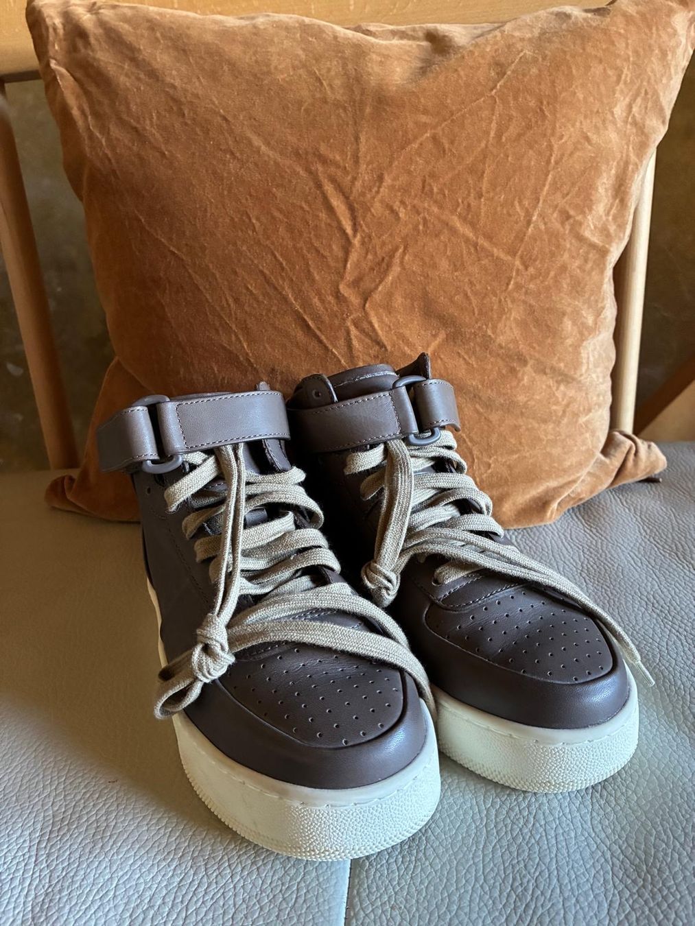 Celine Chaussures femmes: CELINE – Neuf (Voir description) à Rümlang par har_z6qv
