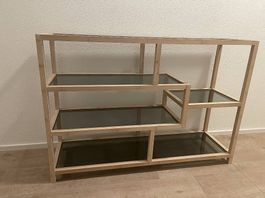 Modernes Regal Holz Bambus dunkelgraues Glas