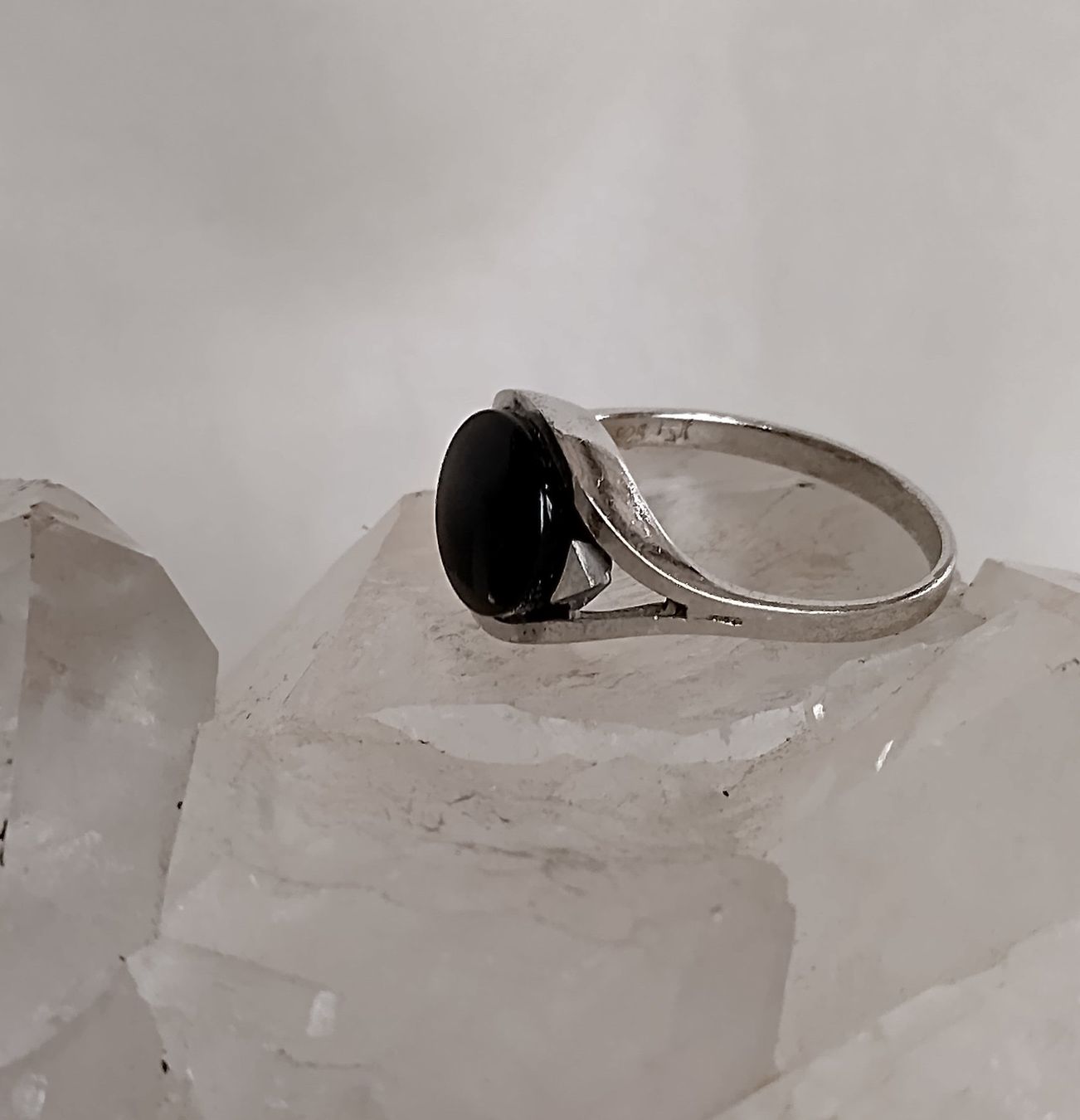 Anelli: RING MIT ONXY IN 925 SILBER – Usato da Romanshorn venduto da Glitzer-Paradies 1
