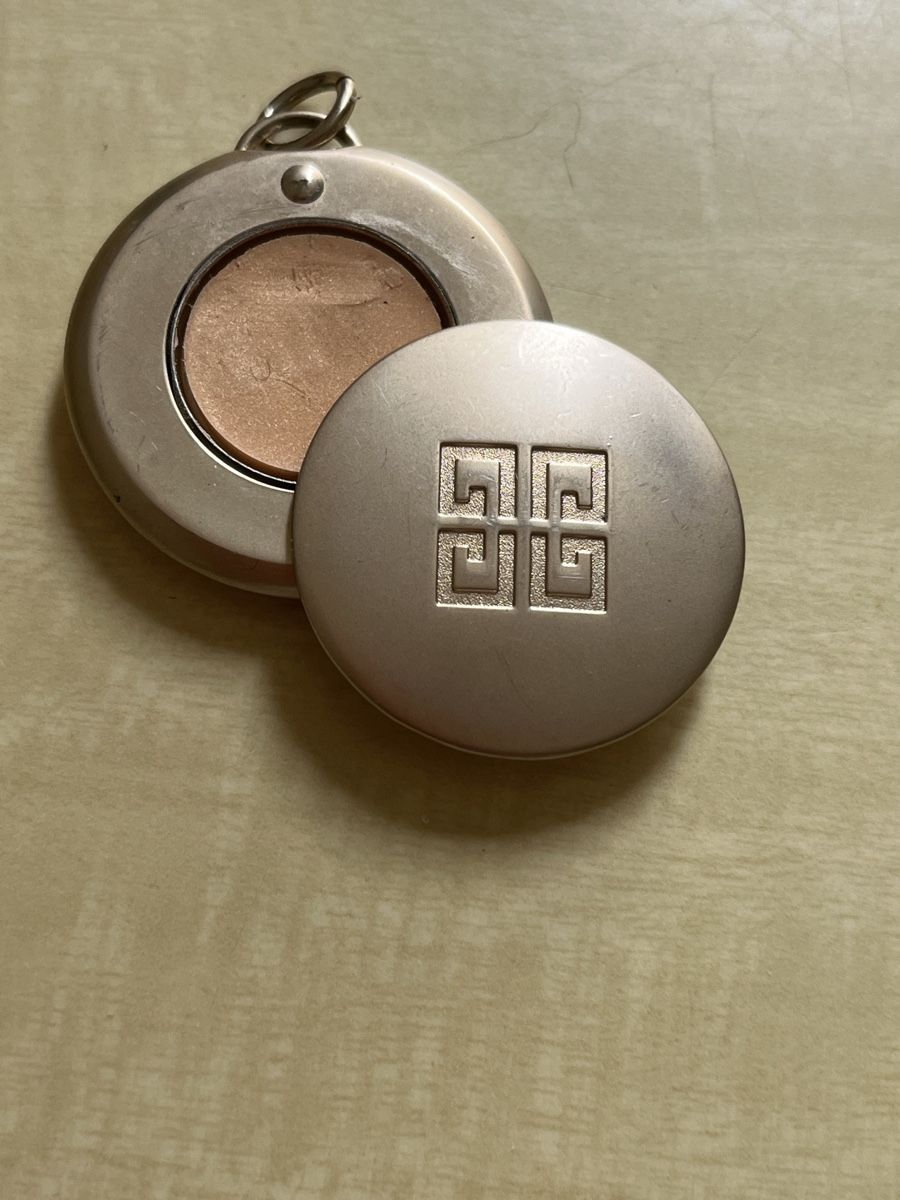 Givenchy Ciondoli: Pendentif Givenchy vintage – Usato da lausanne venduto da ZeldaZonk58