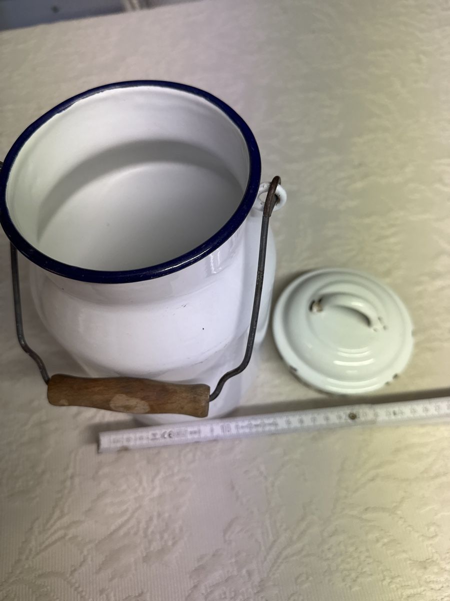Altro per la casa: Emaille Milchkanne – Usato da Gams venduto da ver_n7n9 2