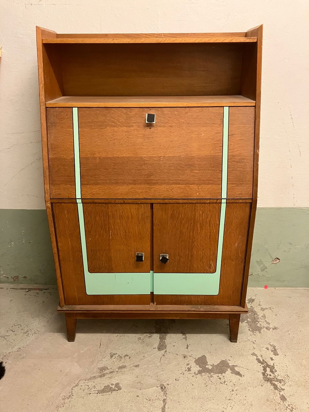 Cassettiere: Designklassiker Mid Century Sekretär – Usato da Zürich venduto da sarahheer