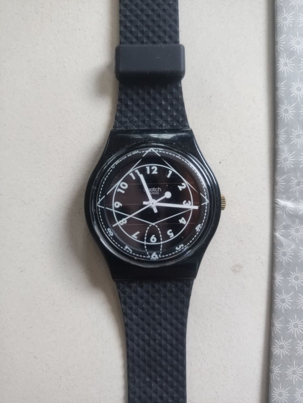 Swatch Orologi: Montre Swatch Solar Moonshine – Usato da Vulliens venduto da cochise0 2