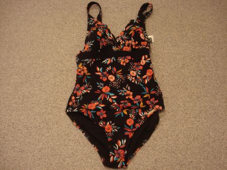 neuwertiges Badekleid Gr. 38B