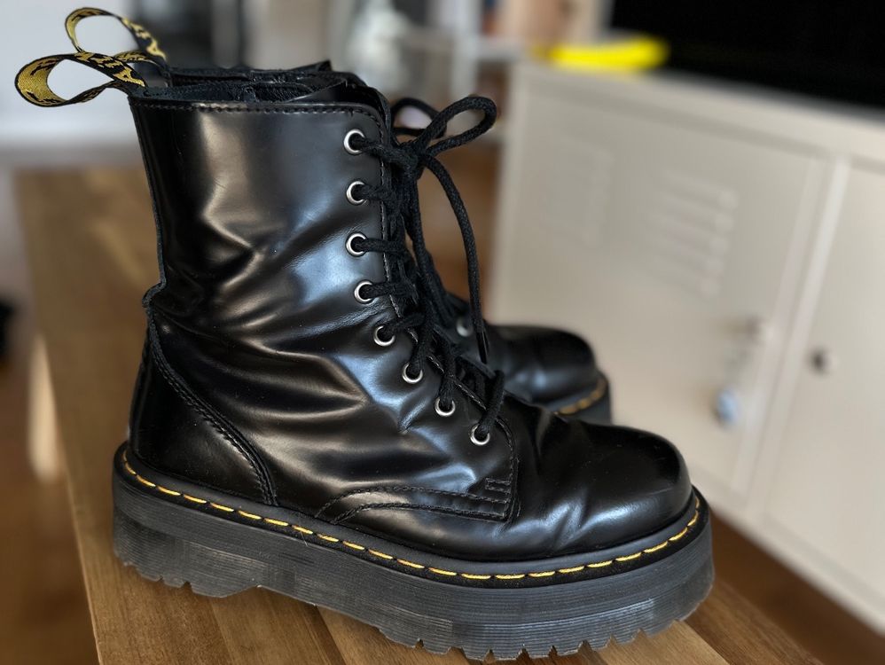 Dr martens 2025 jadon schwarz 40