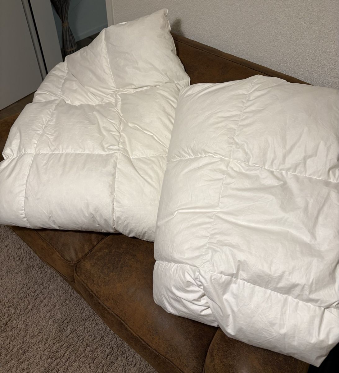 Decken: Duvet 2x  160x210 cm – Gebraucht aus Schneisingen von Rogtrader 1