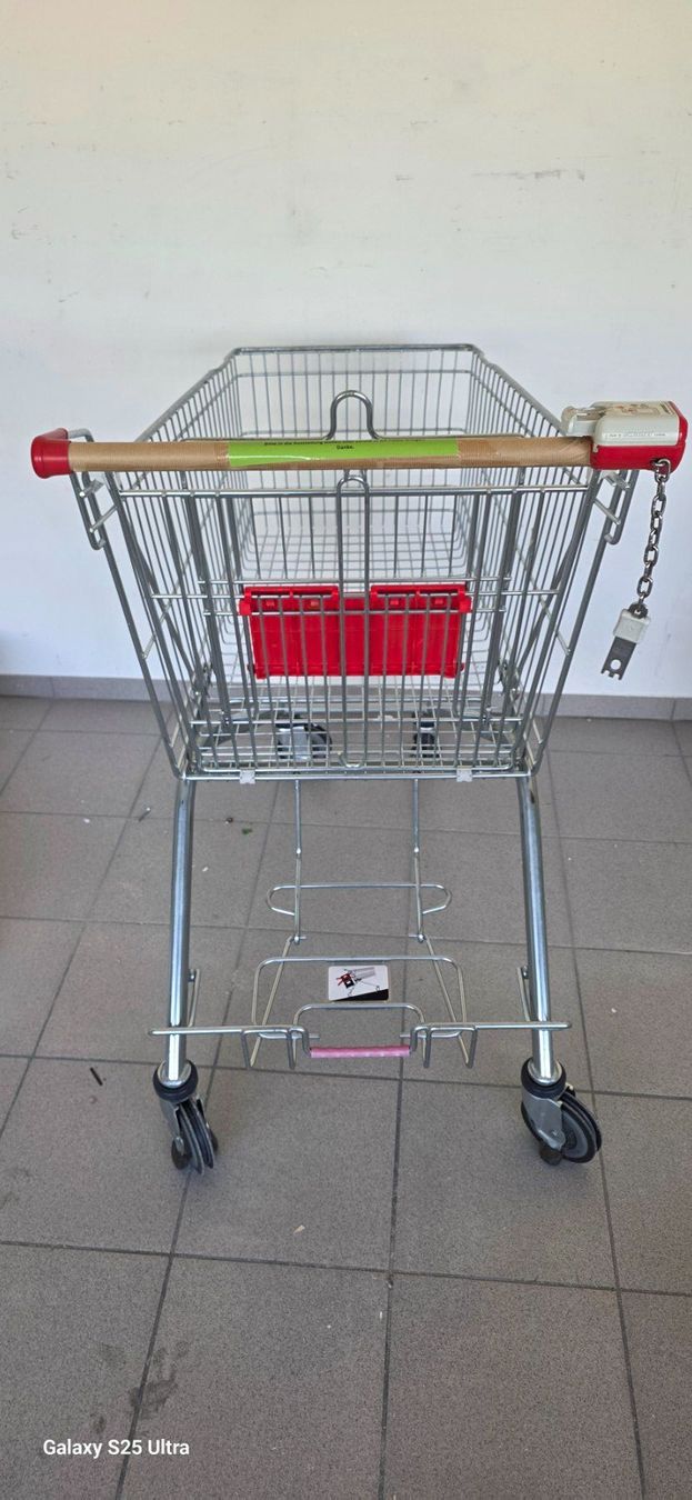 Carrelli di trasporto: Einkaufs Wägeli – Usato da Schattdorf venduto da Bernhard0 2