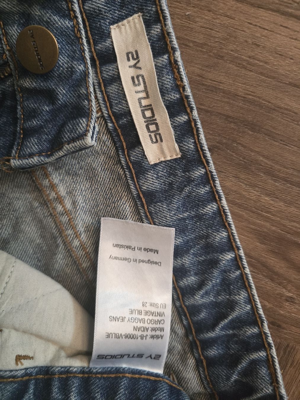 Jeans: 2Y Studios Baggy Jeans NEU Grösse 28 – Neu (gemäss Beschreibung) aus Basel von Nibs 2