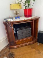 2  x 1 meuble d'angle en bois précieux