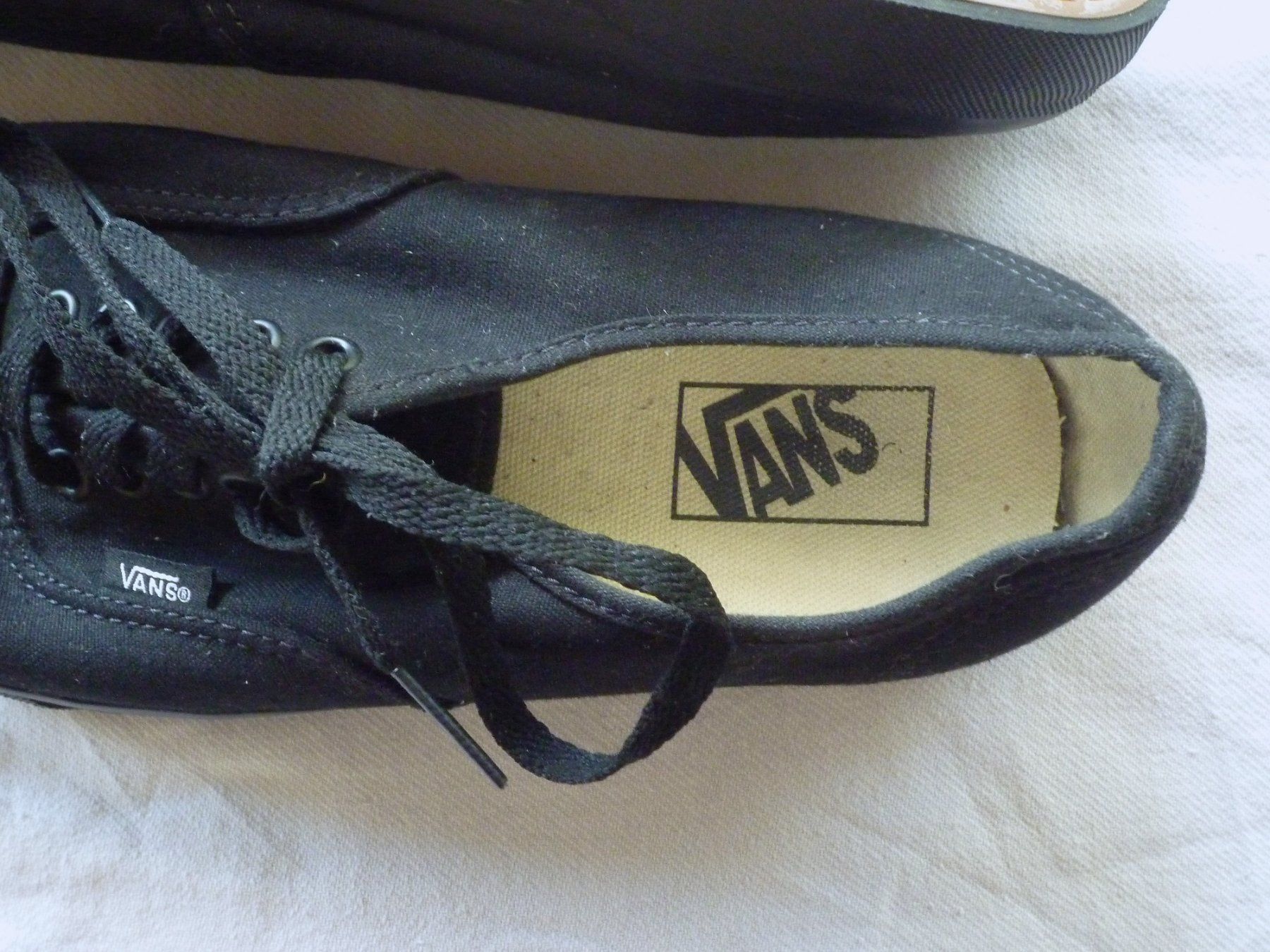 Vans Herrenschuhe: Vans off the wall – Neu (gemäss Beschreibung) aus Biel/Bienne von Veng 1