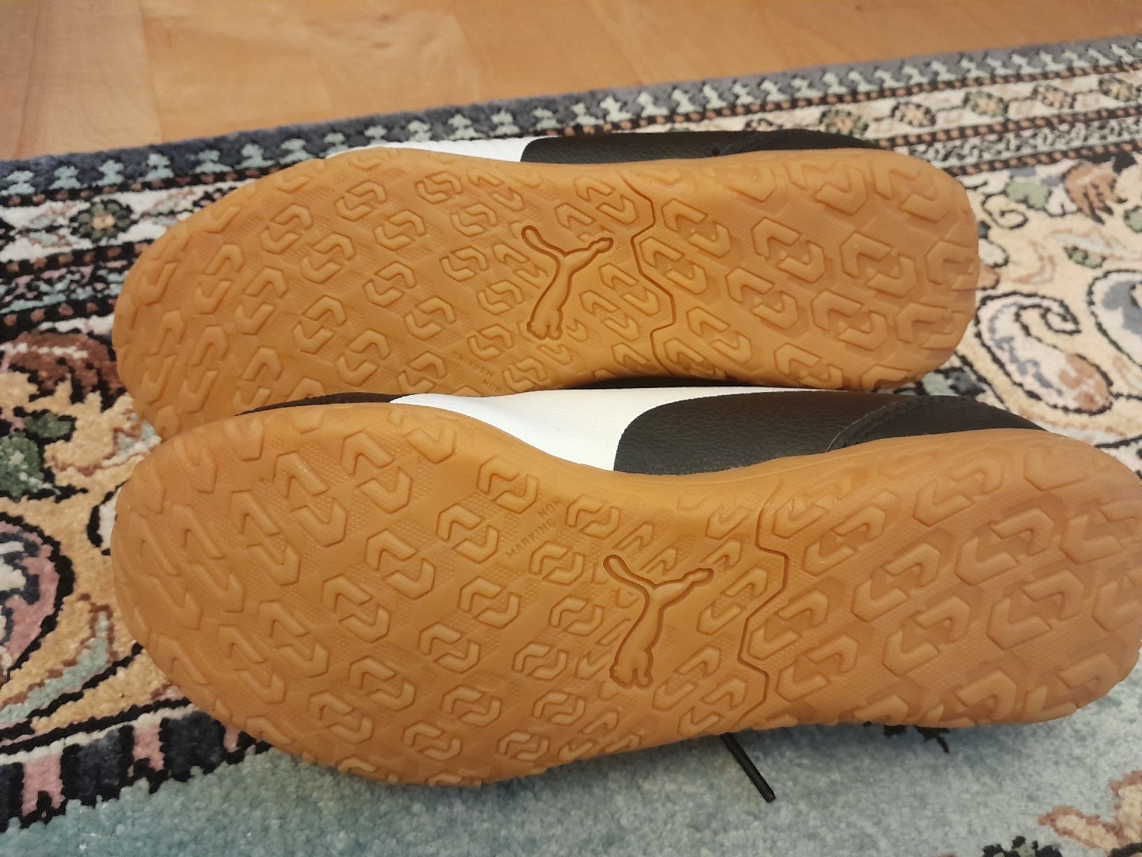 Puma Scarpe da uomo: Puma Hallenschuhe Gr. 34 - Top Zustand – Nuovo (secondo la descrizione) da Eglisau venduto da Susanne2209 3