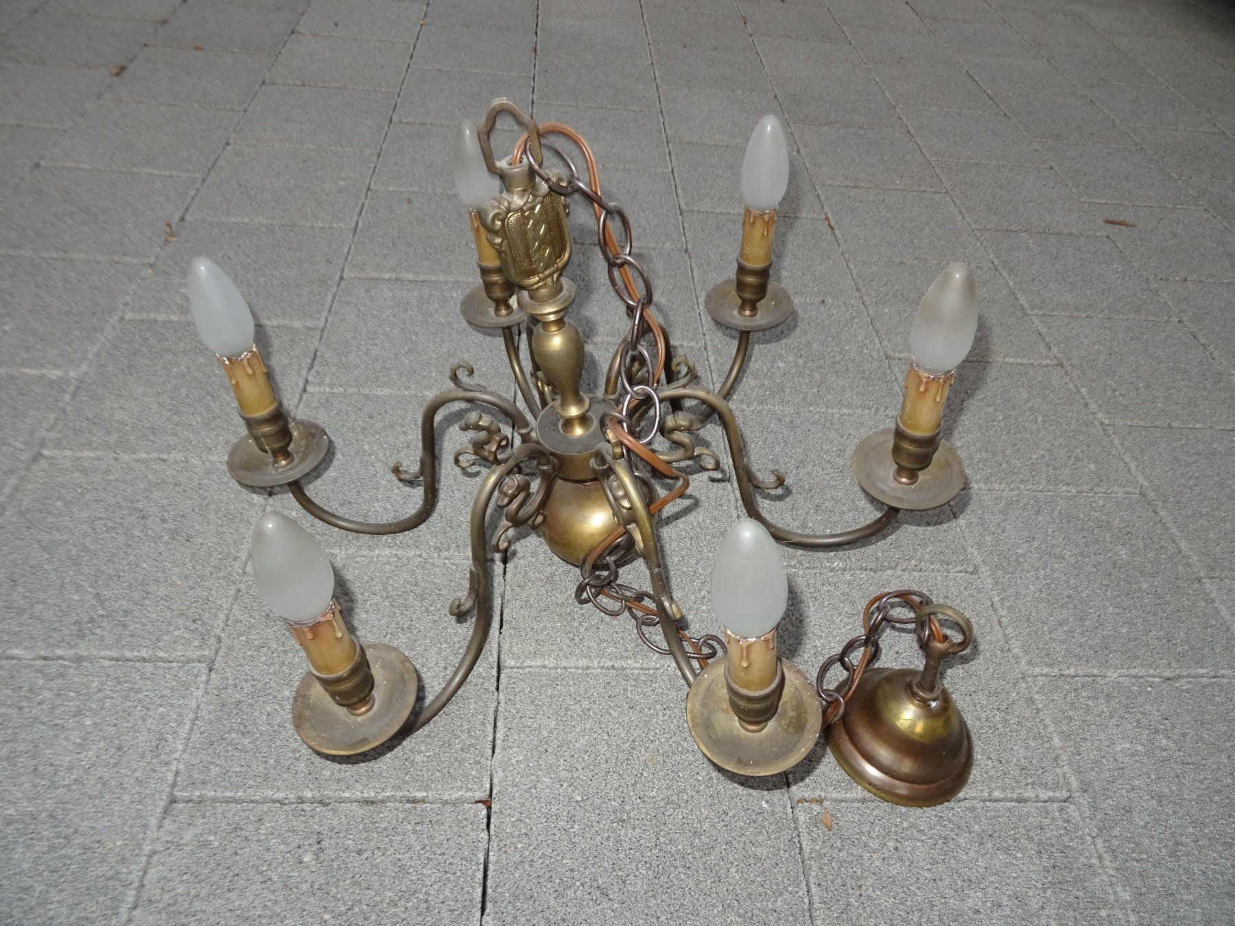 Lustres & lampes de plafonds: 6-flammiger Messing-Deckenleuchter – D'occasion à Hausen AG par albatros60 1