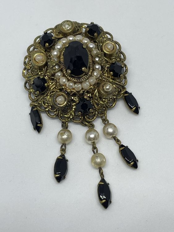 Spilla Vintage, Spilla Con Orsetto In Oro E Strass. - Italia