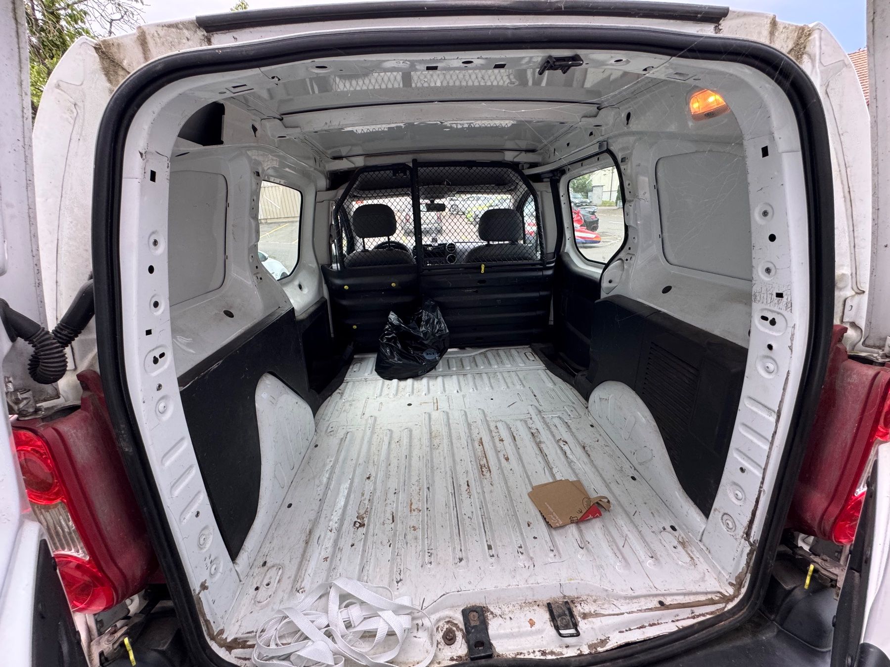 Citroën Véhicules utilitaires: Citroen Berlingo – Défectueux à Tägerwilen par mar_77g7 2