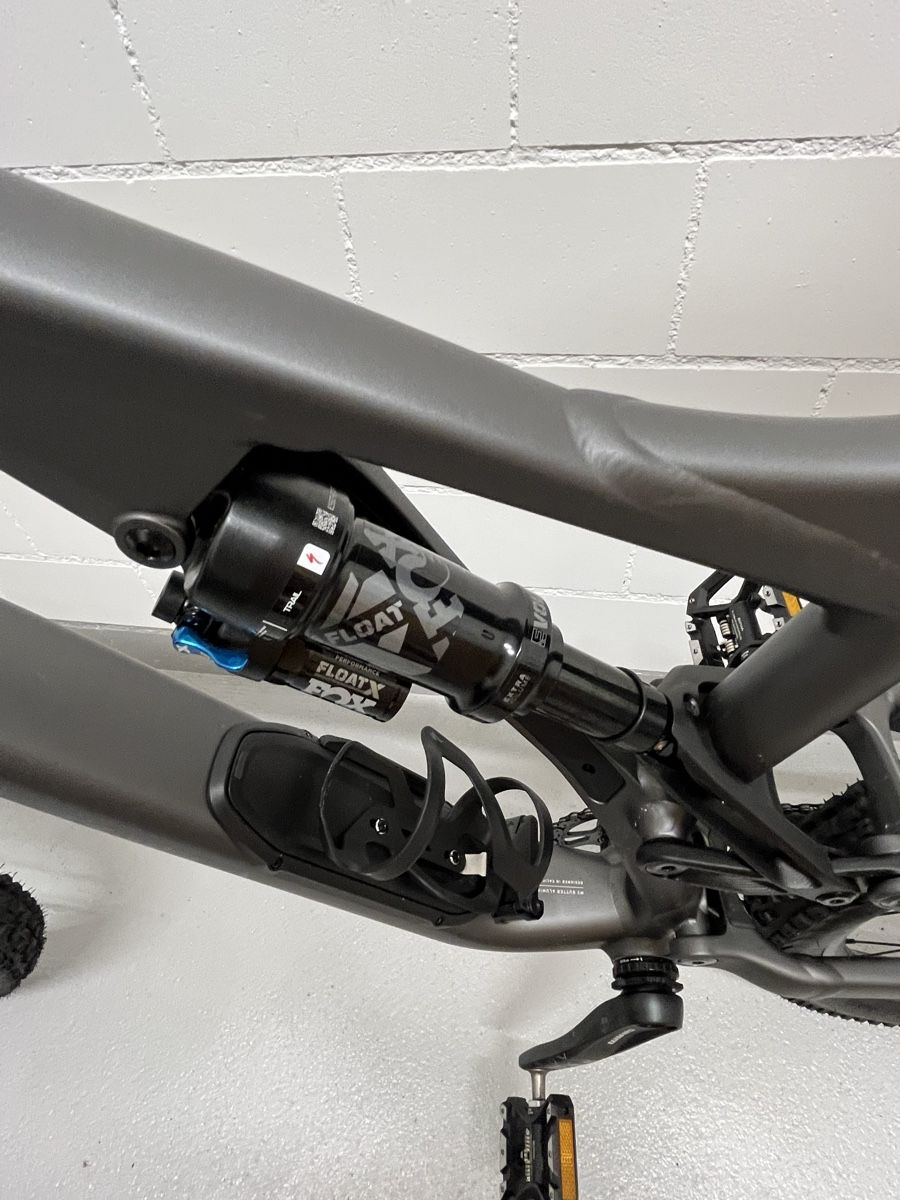 Specialized Velos: Specialized Stumpjumper EVO S6 – Neu (gemäss Beschreibung) aus Steinhausen von  2