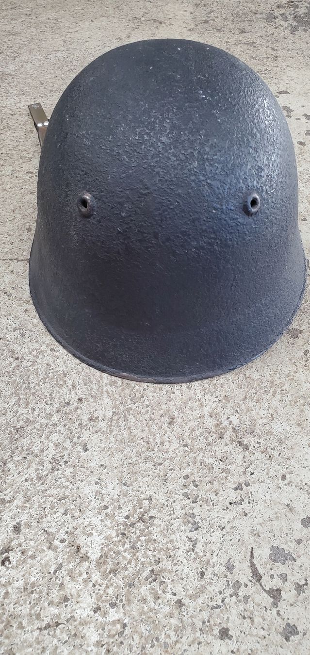 Armée suisse Uniformes & Effets: Militärhelm – D'occasion à Unteriberg par AronZ 2