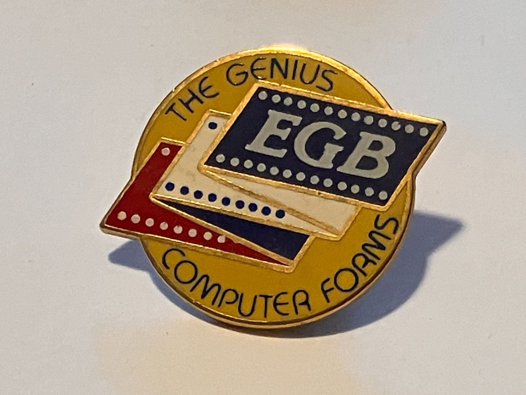 Plaquettes & Badges: 1 Pin EGB The Genius Computer Forms – D'occasion à Basel par djwwpp