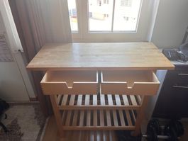 Praktischer Küchenwagen / Servierwagen aus Massivholz (IKEA
