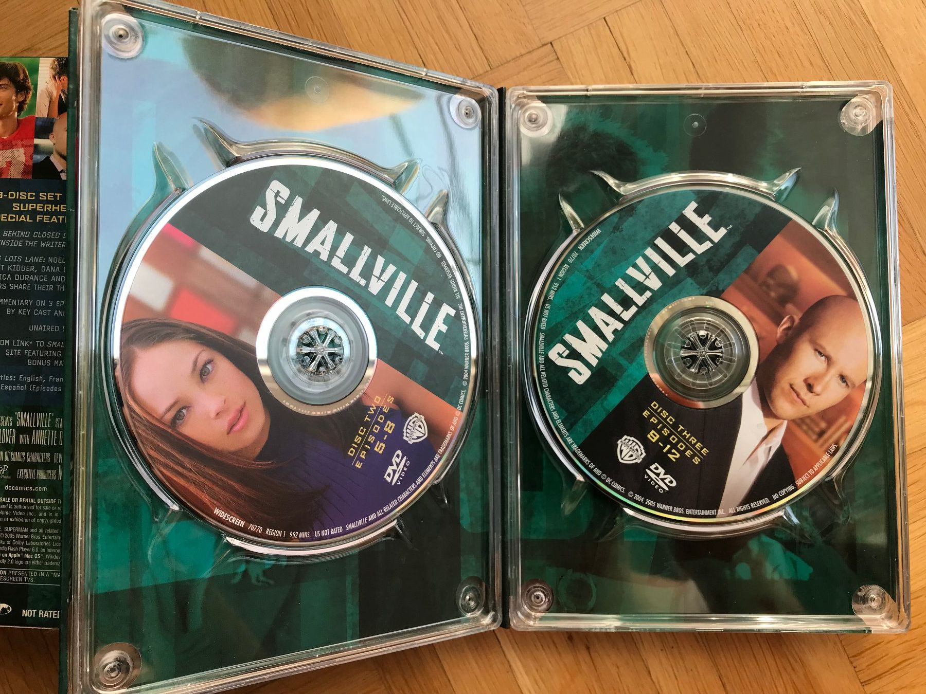 Tutti i DVDs: Smallville - The Complete Fourth Season - DVD – Usato da Zürich venduto da Malcom 2