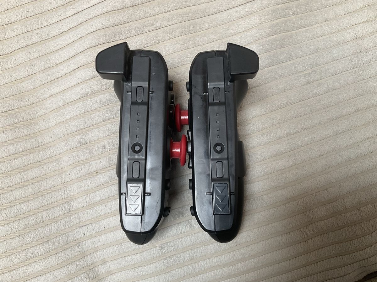 Controller: Manettes HORI Split Pad Pro pour Nintendo Switch – Nuovo (secondo la descrizione) da Eclépens venduto da Shunyam 2