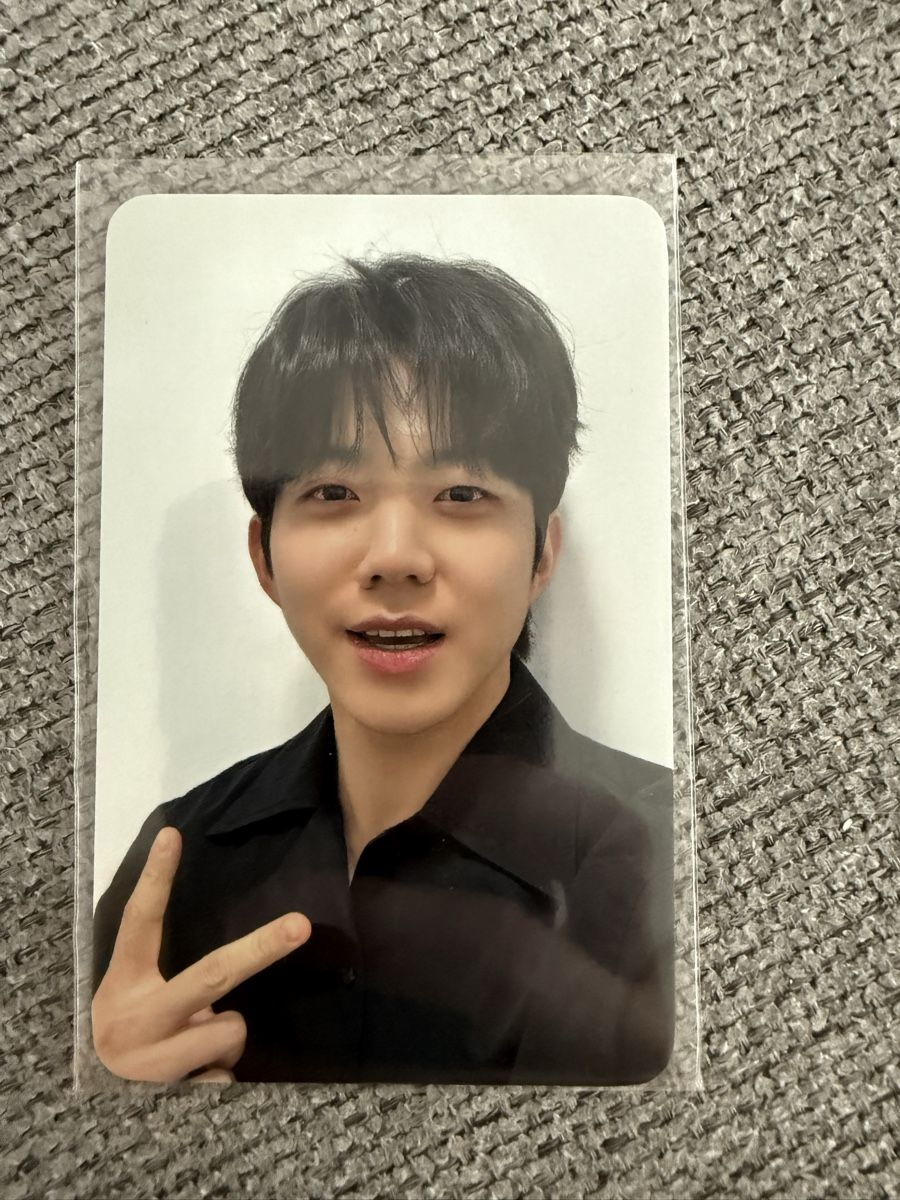 Carte collezionabili: DAY6 Photocard "Fourever" Ufficiale – Nuovo e nell'imballaggio originale da Castel San Pietro venduto da val_rm7