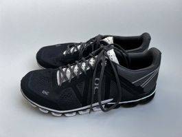 Laufschuhe On Running Cloud schwarz grau guter Zustand