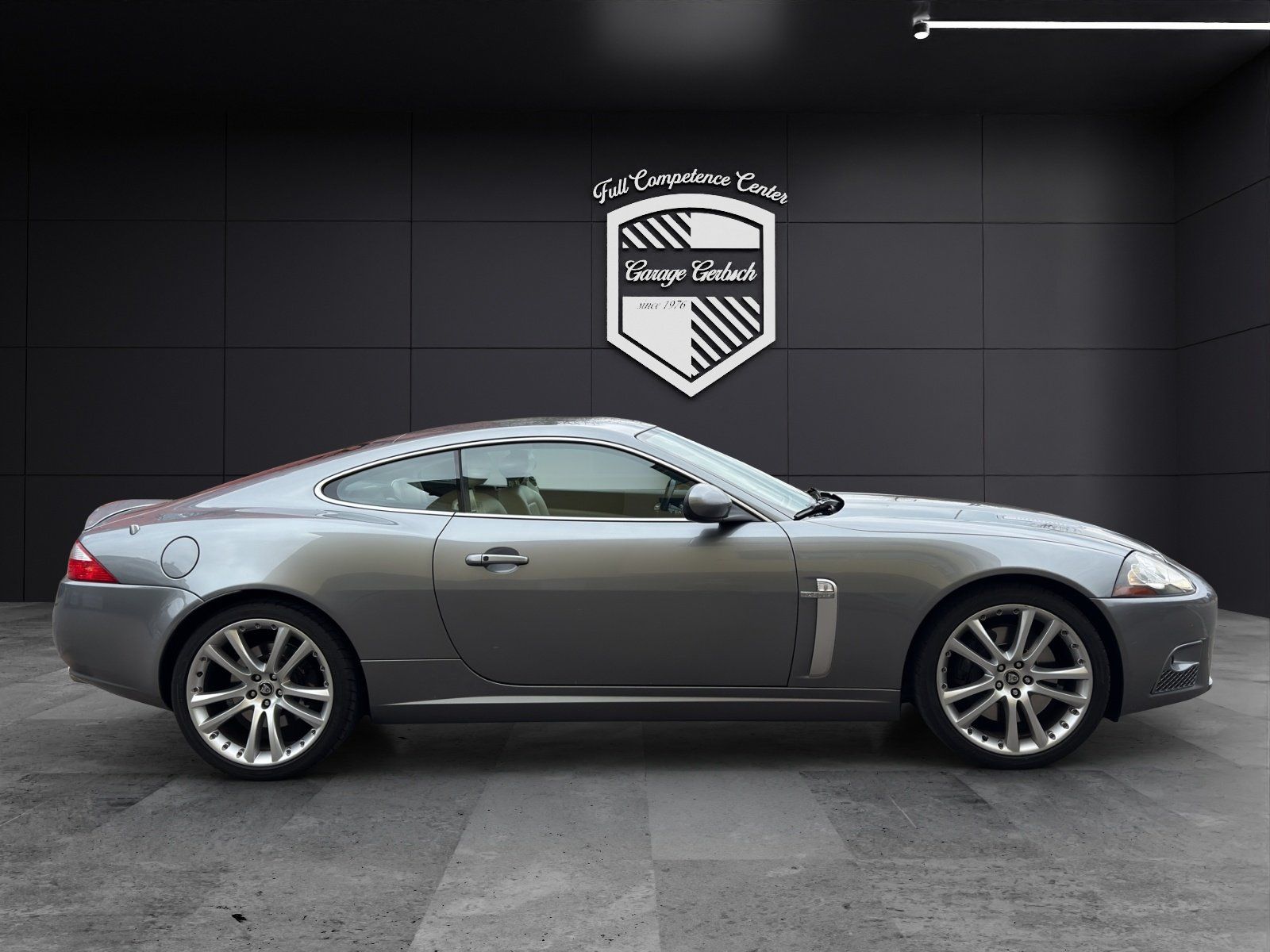 Jaguar Automobili: Jaguar XKR Coupé 4.2 V8 SC Automatic – Usato da Biglen venduto da SMAG. 3