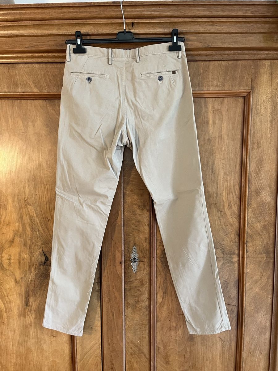 Massimo Dutti Hosen: Chino, beige, Gr. 40 (extra slim fit, Massimo Dutti – Gebraucht aus St. Gallen von Gloom22 2
