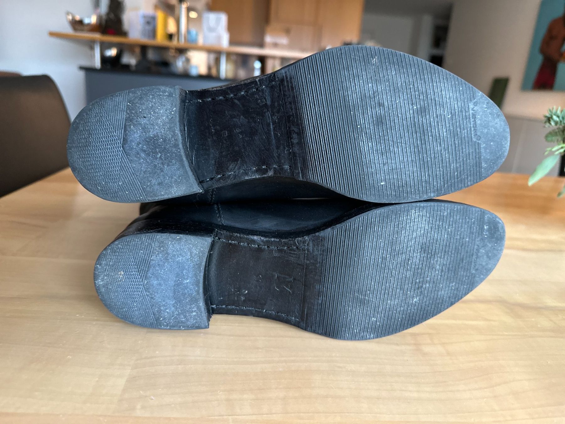Louis Vuitton Chaussures femmes: Original Louis Vuitton Lederstiefel – D'occasion à Wollerau par Swissmisses 3