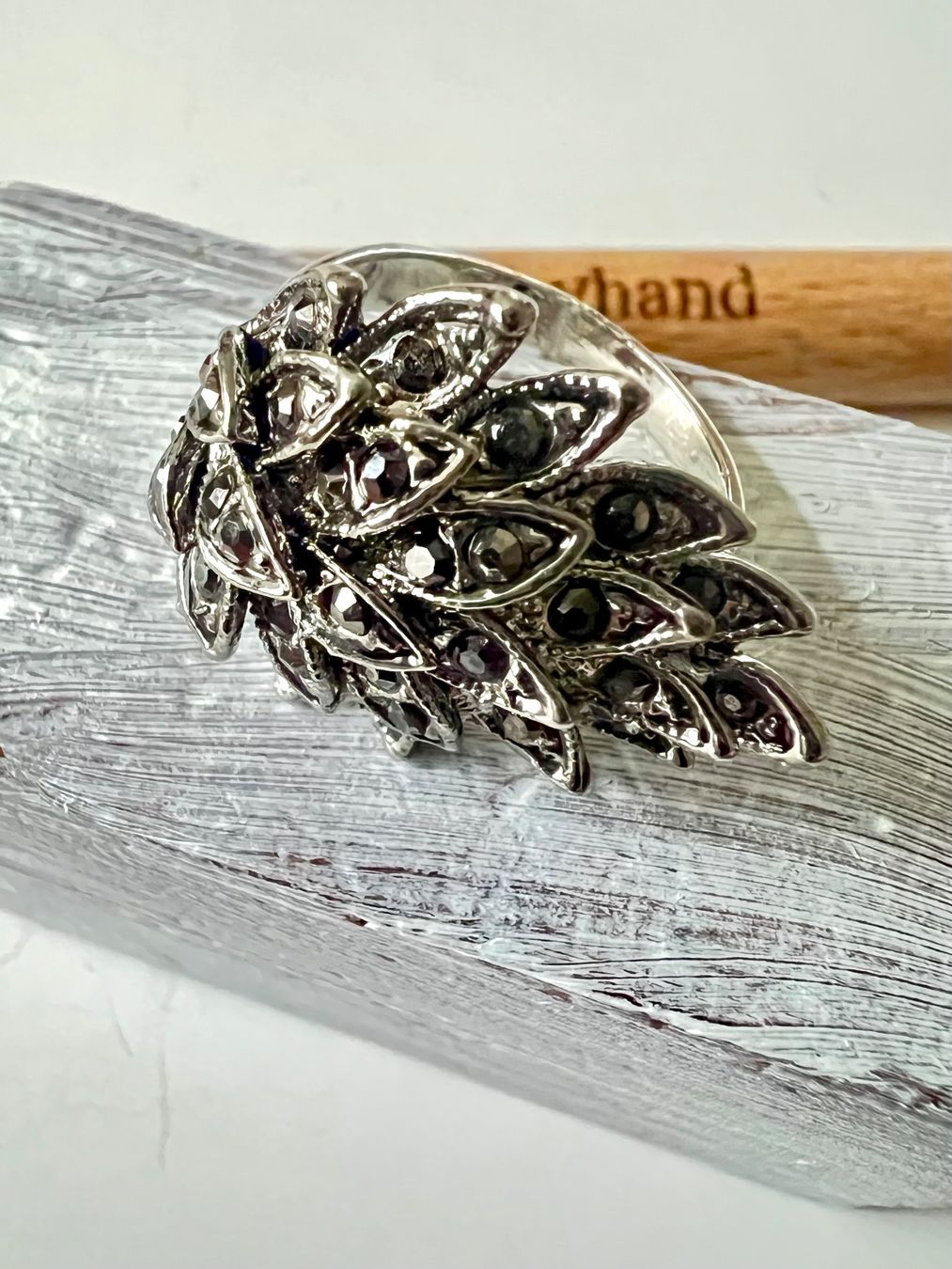 Ringe: Vintage Statement Ring mit funkelnden Markasiten, versilbert – Gebraucht aus Ruswil von artbyhand 7
